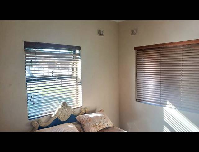 3 BEDROOM HOUSE FOR SALE IN MOUNTAIN RISE